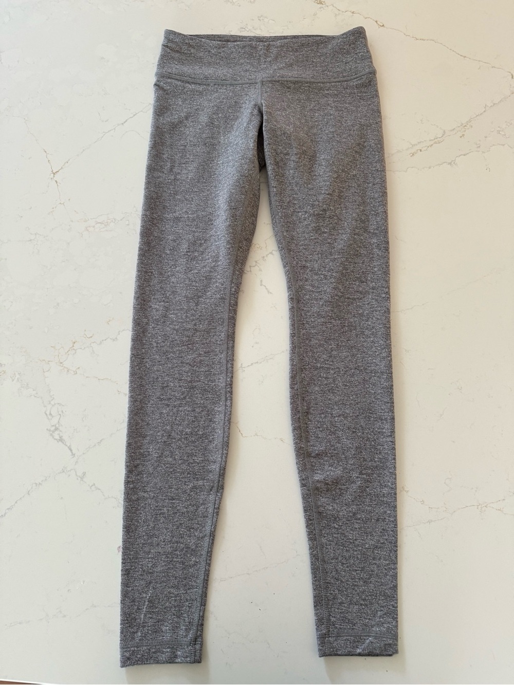Lululemon Heathered Gray Full Length Leggings Size 6